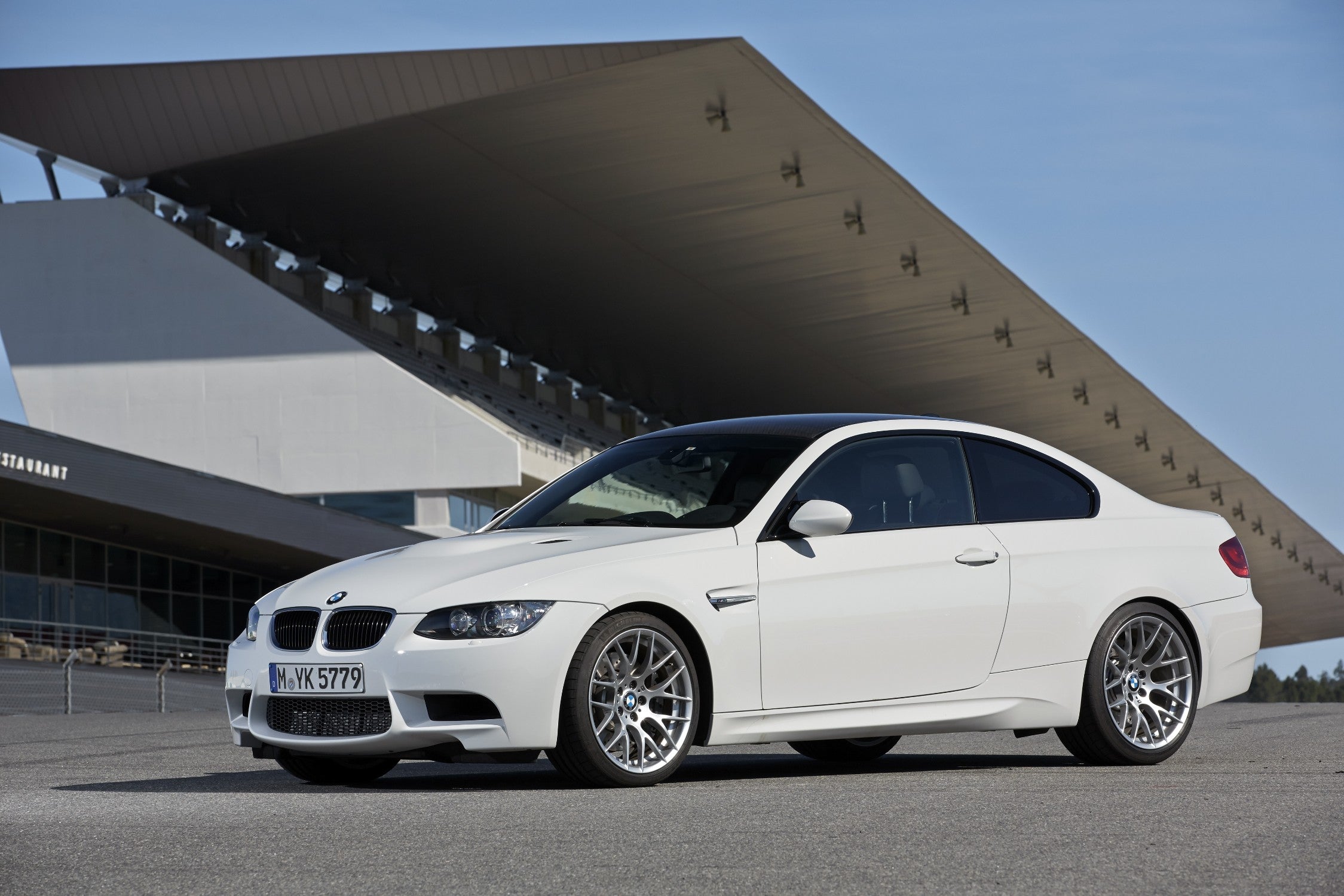M3 E9X